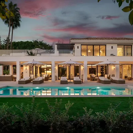 Villa Auriga, Nueva Andalucia,